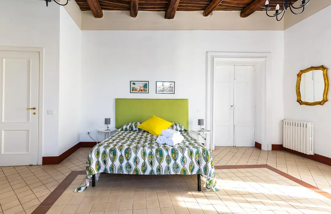 Lopez 20 - A Big Family Apartment-1